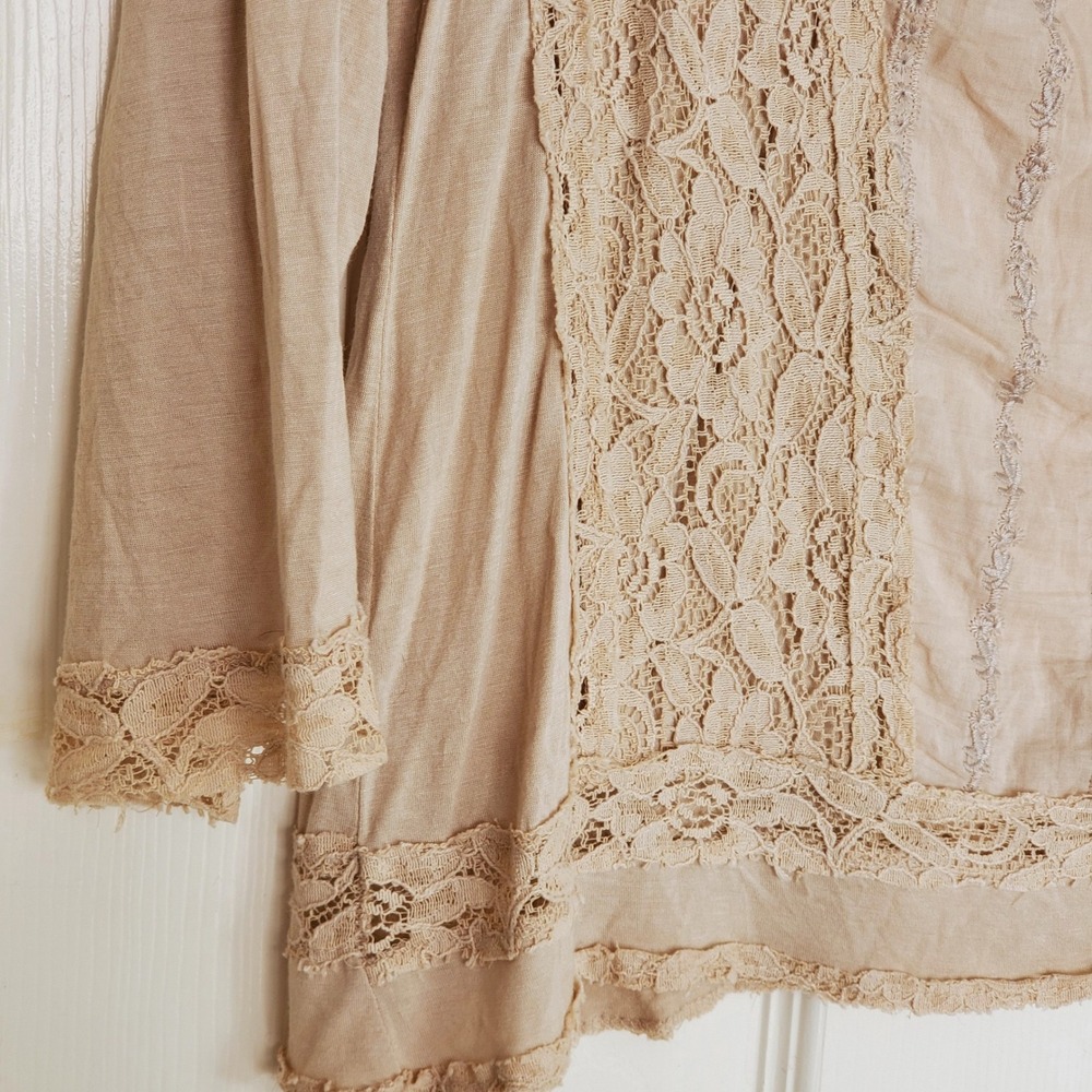 Cable & Gauge Beige Lace Panel Embroidered‎ Long Sleeve Boho Top Womens Medium - Picture 8 of 8